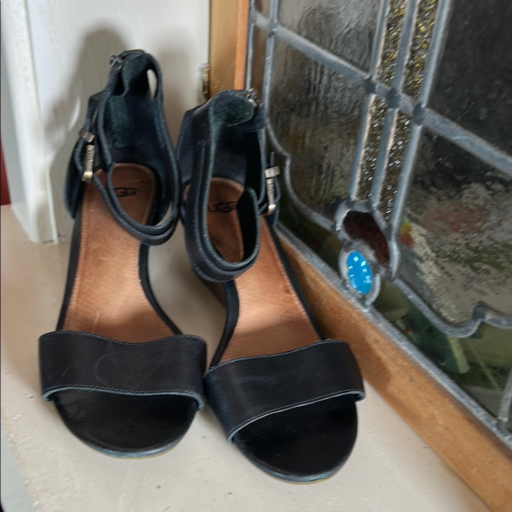 Ugg Black Heeled Sandals With Ankle Strap